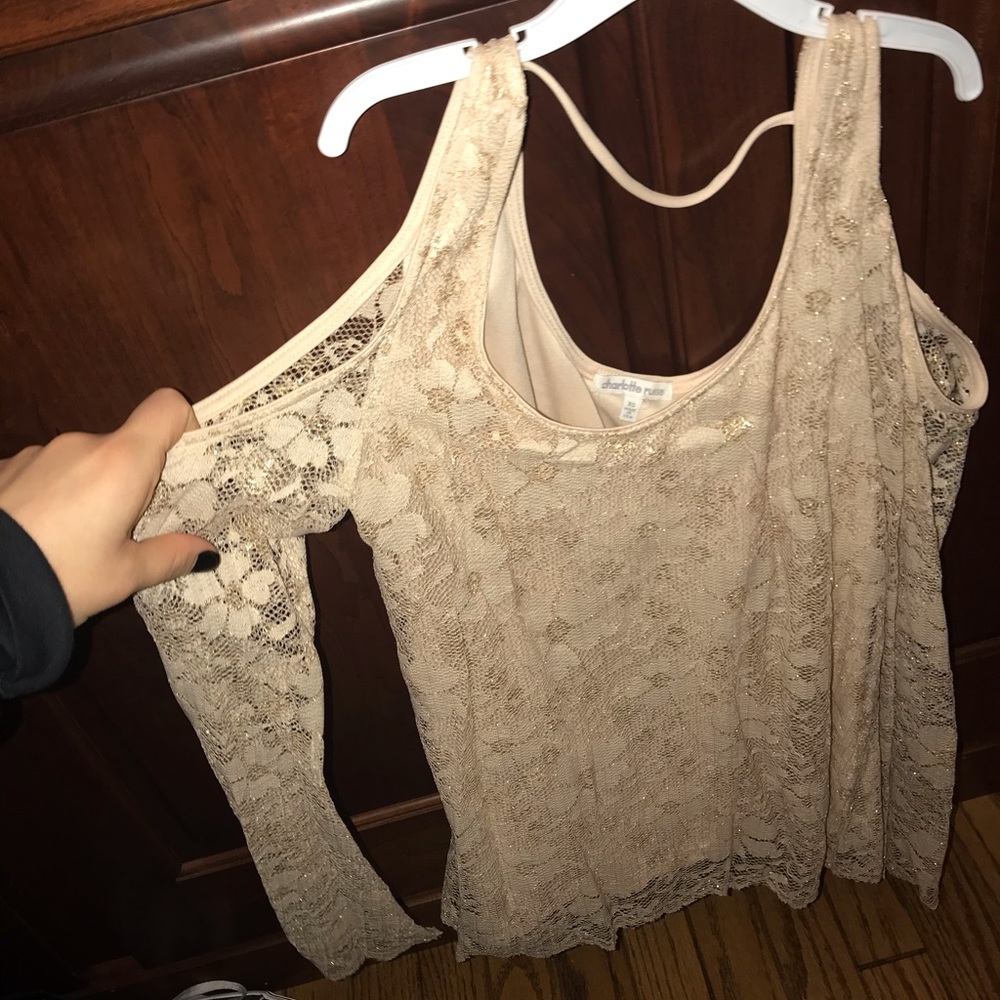 Long sleeved dressy top